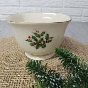 Lenox Holiday Treat Bowl